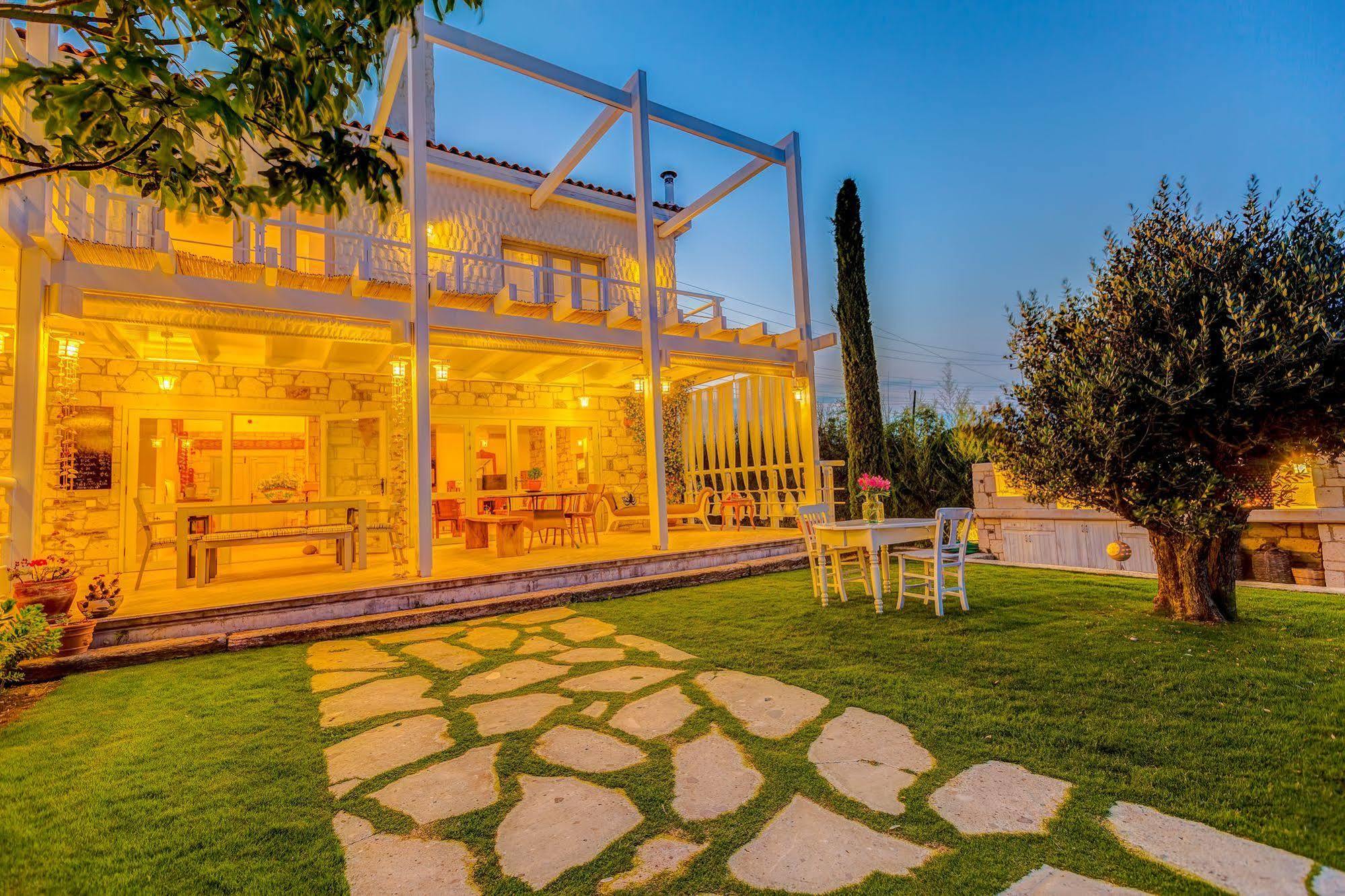 Ev Bharat Butique Hotel, Alaçatı Alacati Exterior foto